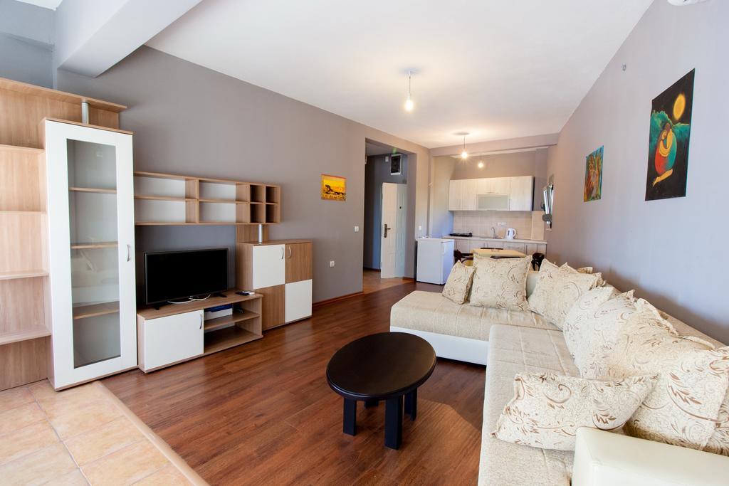 Art I Apartments 울친 외부 사진